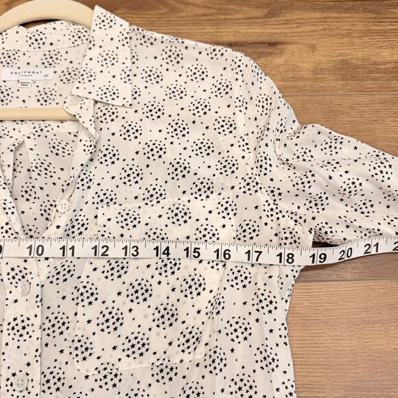 Equipment Slim Signature Silk Button Down Shirt White w Black Stars size Small - Picture 11 of 11